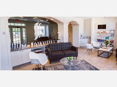 Scottfree Salons consolidating its downtown Milwaukee  operations 