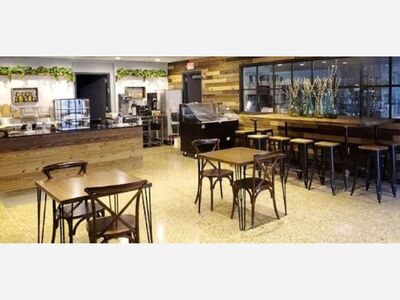 Full-Time House Manager Job Opening at Cedarburg Residence