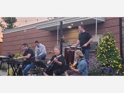 A Festive Atmosphere in Downtown Cedarburg on July 10, 2021