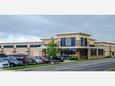 Aldi's & Costco Among Stores Experiencing Shipping Delays 